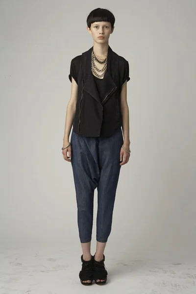 Look 32